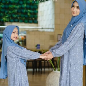 Leony Series Kids by Em Outfit